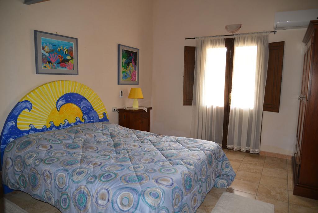 Hotel Valle Del Cedrino Galtellì Kültér fotó
