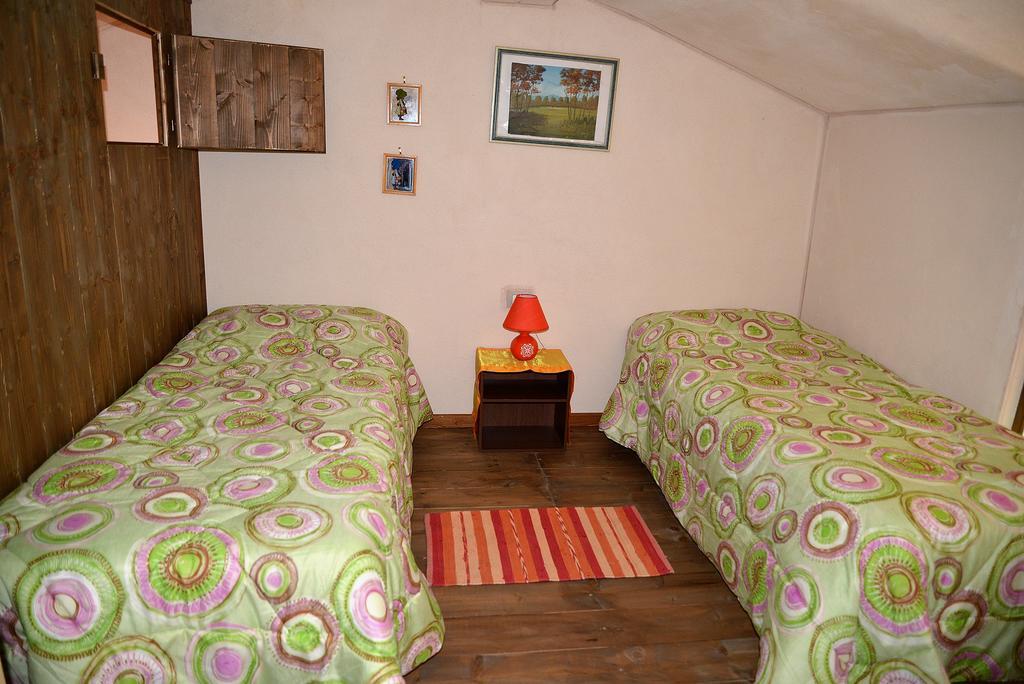Hotel Valle Del Cedrino Galtellì Kültér fotó