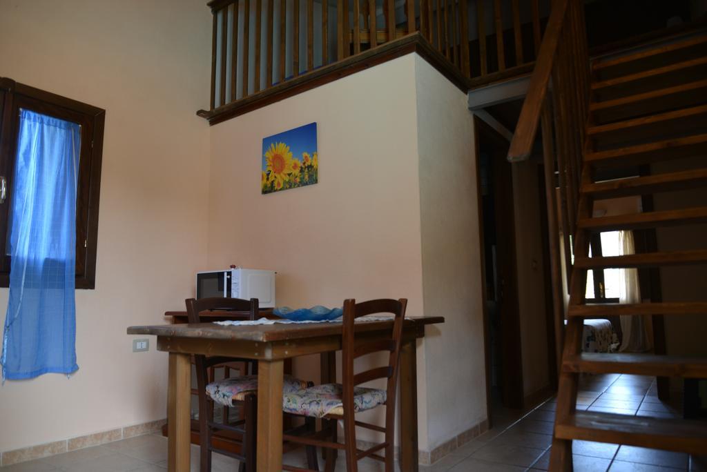 Hotel Valle Del Cedrino Galtellì Kültér fotó